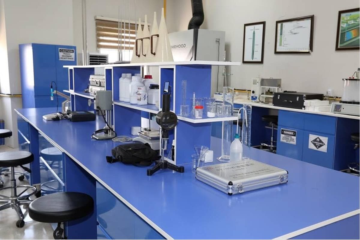 آنالیز مواد نفتی و روانکارها-01